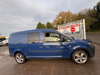 Used Volkswagen Caddy Maxi 2012 for sale - 76487780: Photo