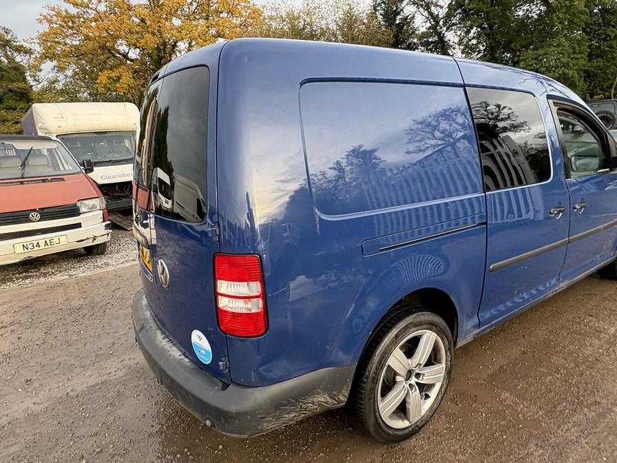 Used Volkswagen Caddy Maxi 2012 for sale - 76487780: Photo 9