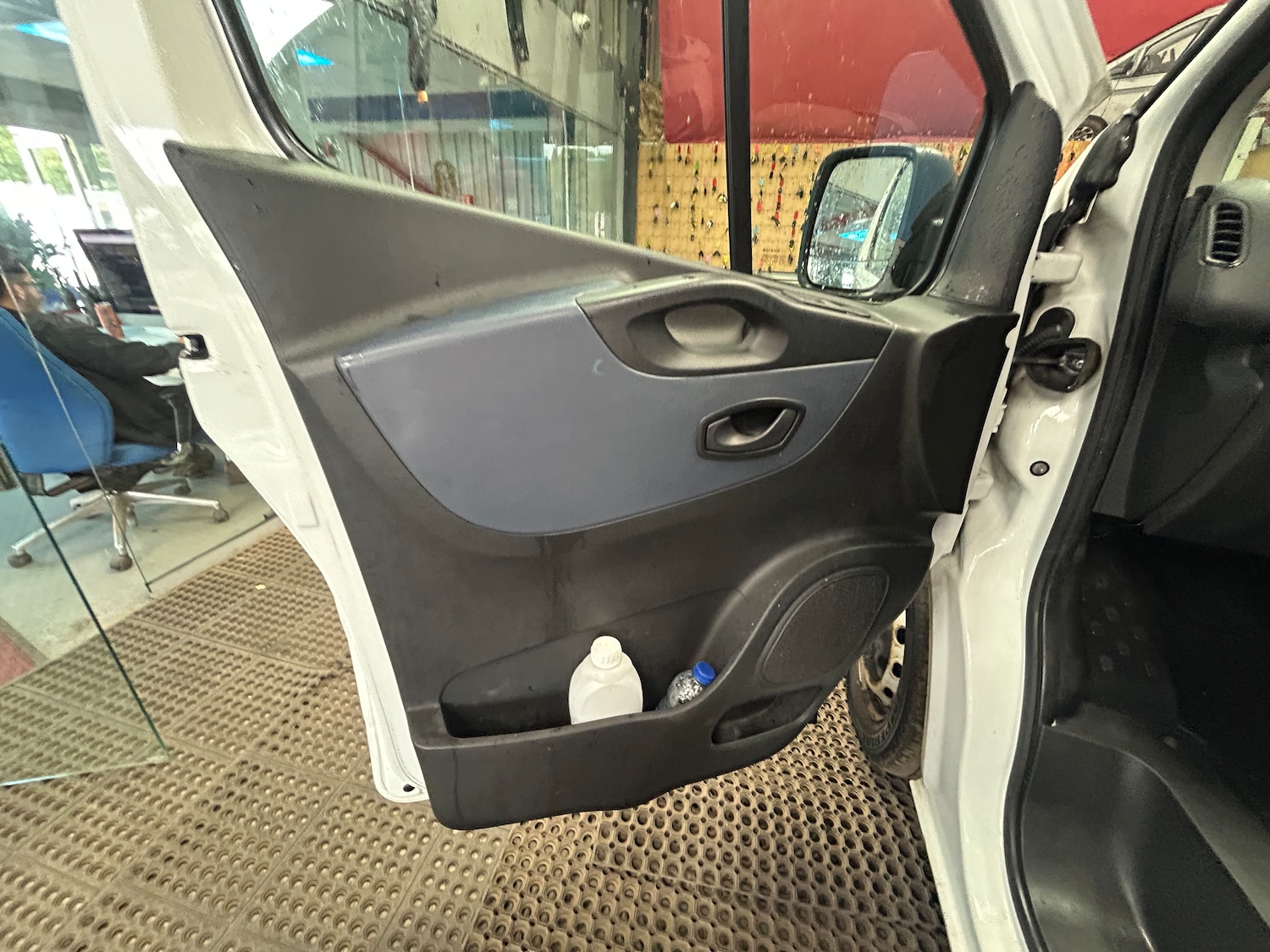 Vehicle 6