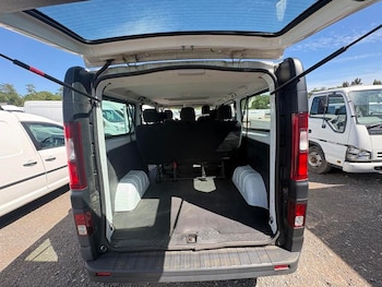 Used Vauxhall Vivaro 2015 for sale - 79535077: Photo