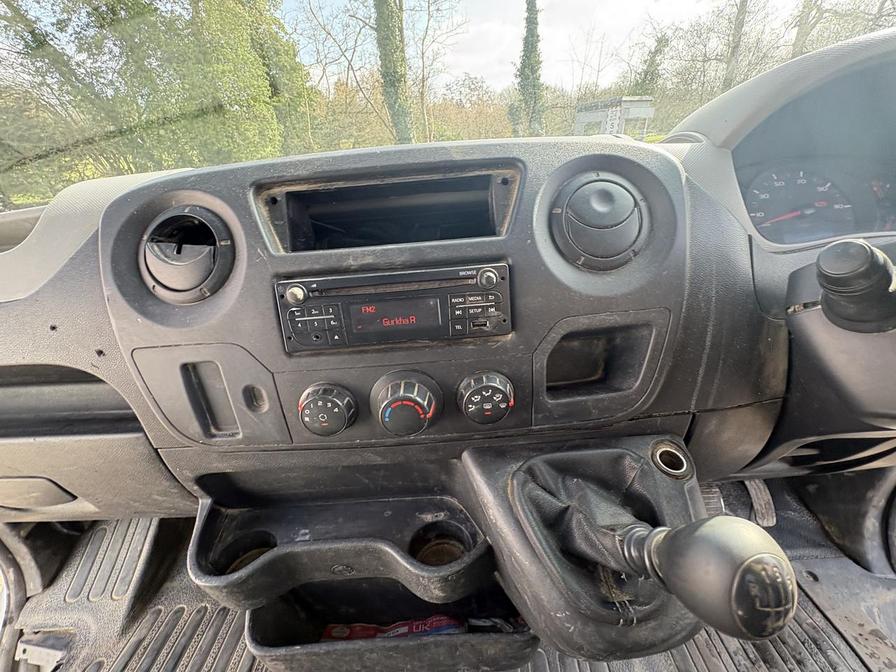 Used Renault Master for sale - 77983136: Photo 19