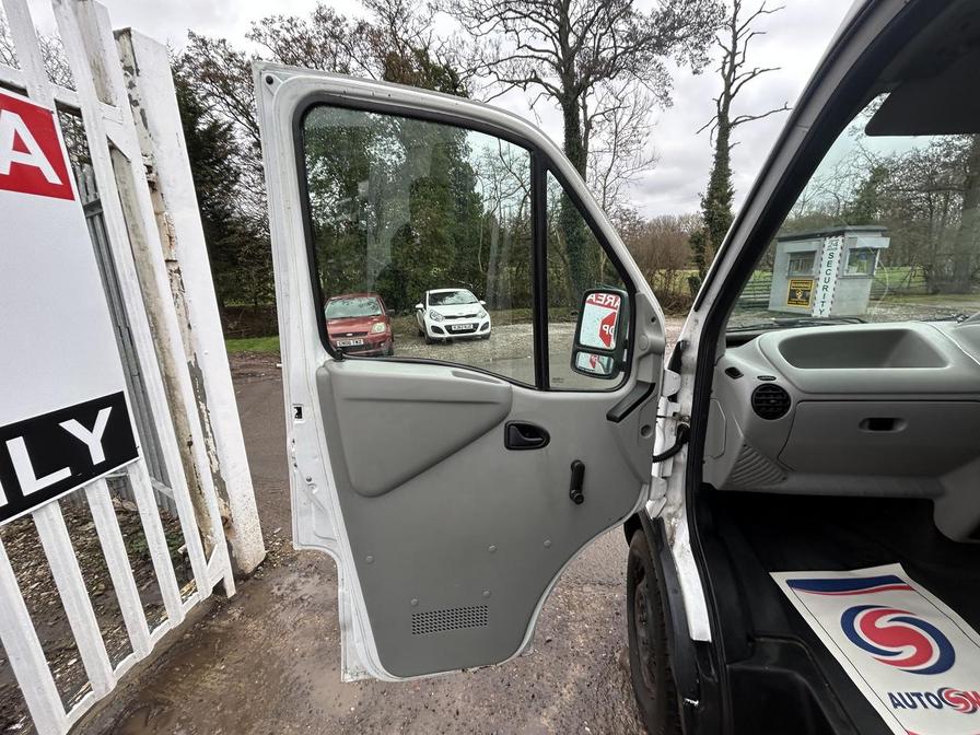 Used Renault Master 2002 for sale - 77899115: Photo 9