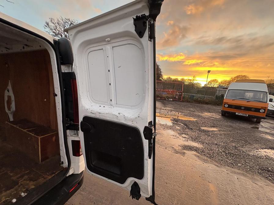 Used Vauxhall Vivaro 2018 for sale - 76851545: Photo 13