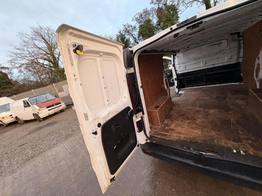 Used Vauxhall Vivaro 2018 for sale - 76851545: Photo 16