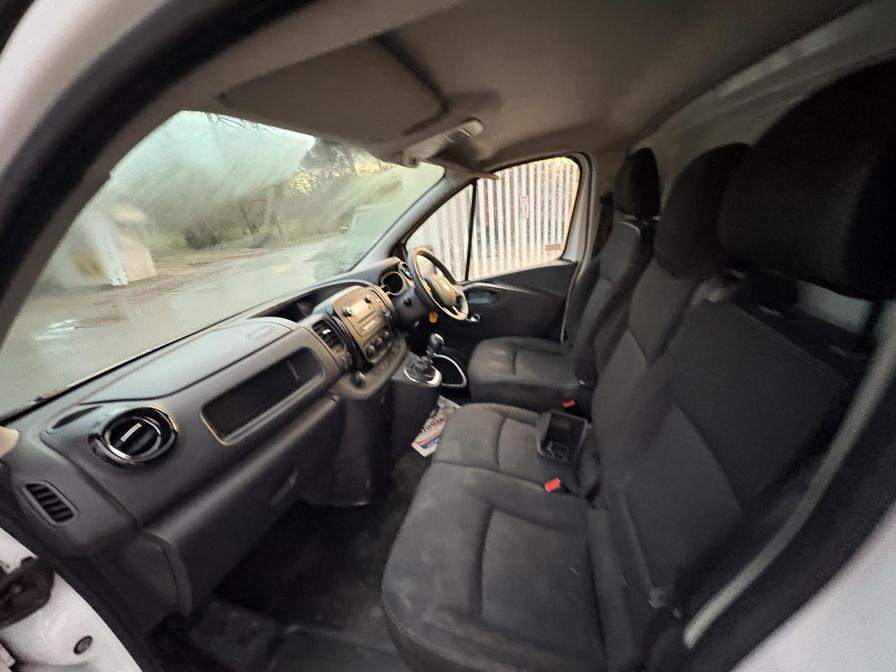 Used Vauxhall Vivaro 2018 for sale - 76851545: Photo 3