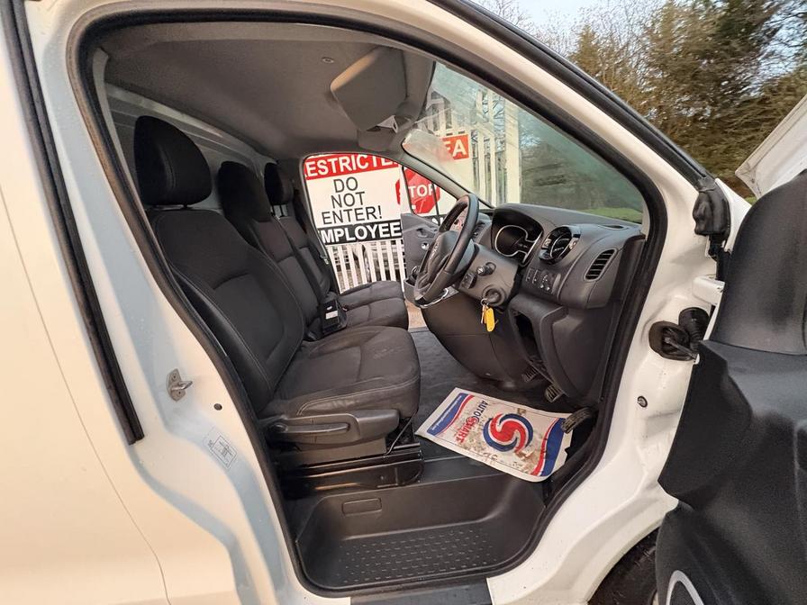 Used Vauxhall Vivaro 2018 for sale - 76851545: Photo 8
