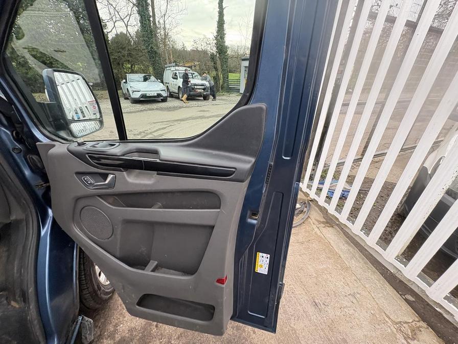 Used Ford Transit Custom 2018 for sale - 77740755: Photo 17