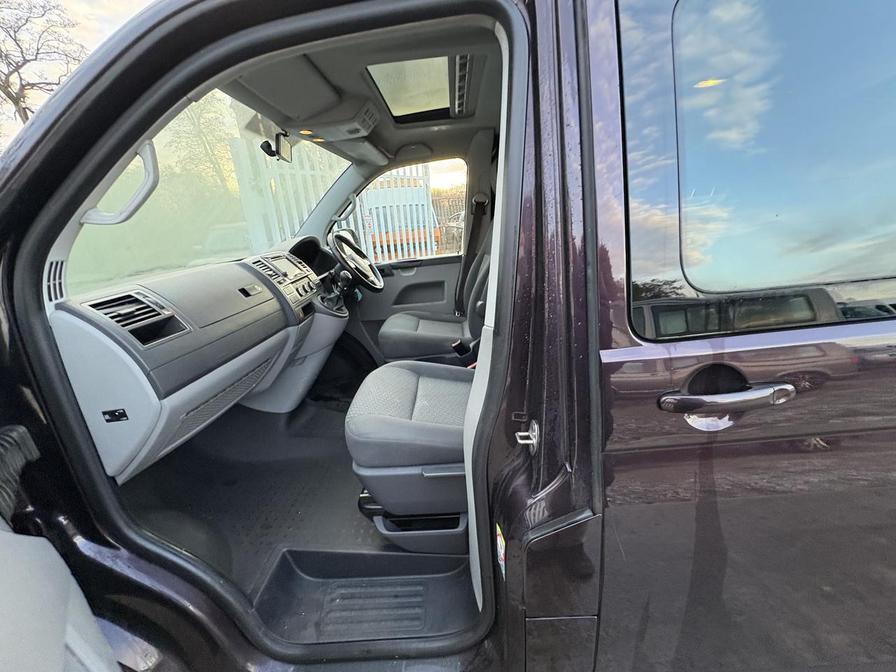 Used Volkswagen Transporter 2015 for sale - 76967244: Photo 5