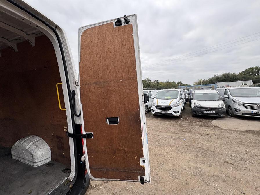 Used Volkswagen Crafter 2019 for sale - 76310052: Photo 11