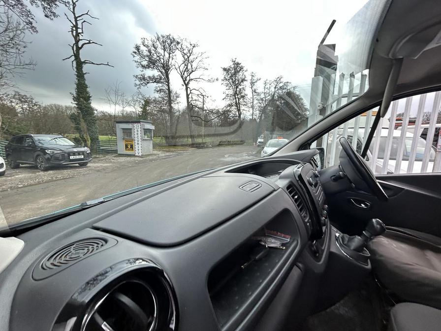 Used Vauxhall Vivaro 2018 for sale - 77710991: Photo 20