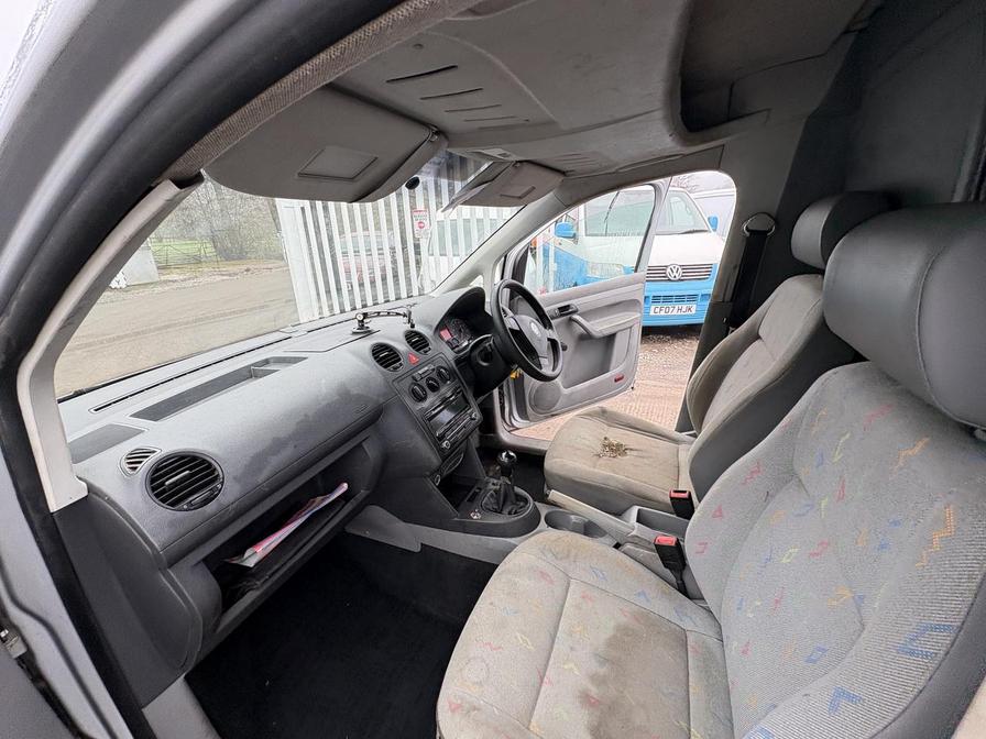 Used Volkswagen Caddy Maxi 2010 for sale - 77856148: Photo 20