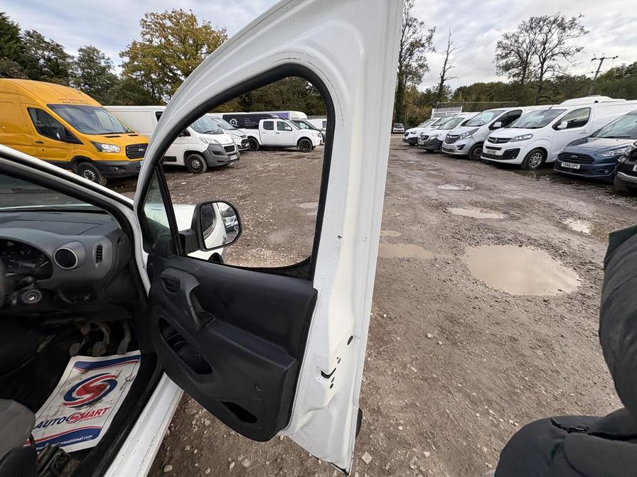 Used Peugeot Partner 2012 for sale - 76390422: Photo 12