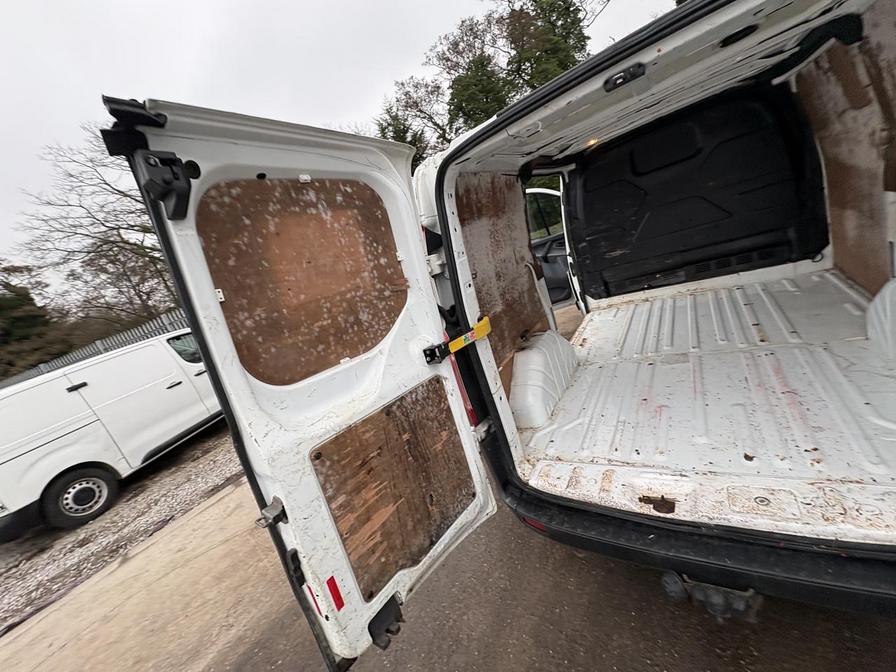 Used Ford Transit Custom 2017 for sale - 77795523: Photo 11