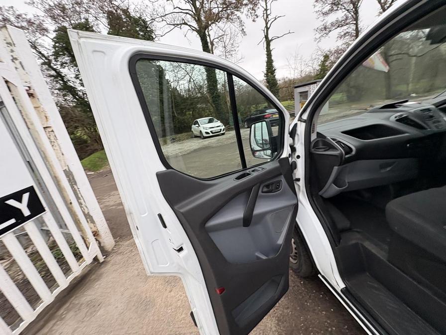 Used Ford Transit Custom 2017 for sale - 77795523: Photo 16