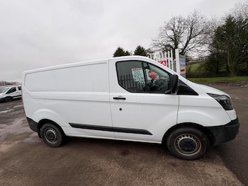 Used Ford Transit Custom 2017 for sale - 77795523: Photo
