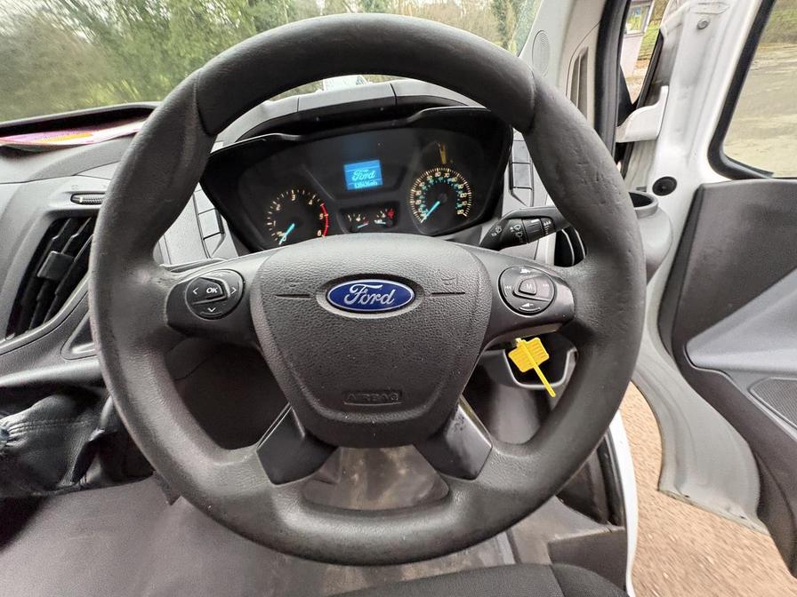 Used Ford Transit Custom 2017 for sale - 77795523: Photo 8