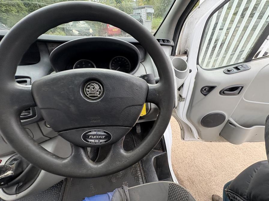 Used Vauxhall Vivaro 2011 for sale - 76176582: Photo 10