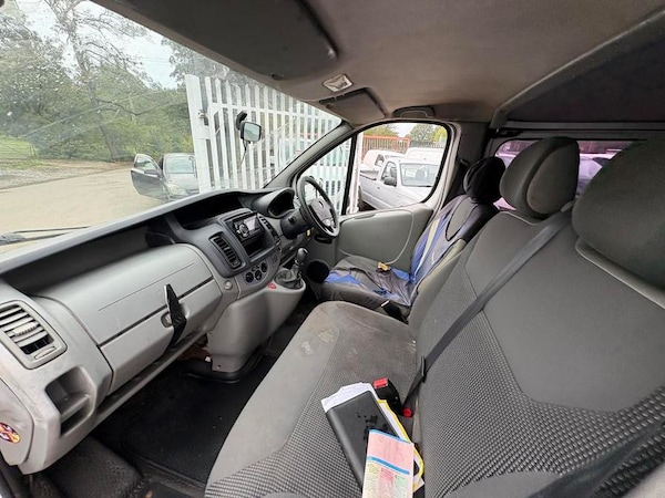 Used Vauxhall Vivaro 2011 for sale - 76176582: Photo 22