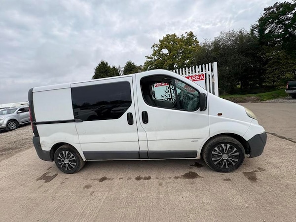 Used Vauxhall Vivaro 2011 for sale - 76176582: Photo 4