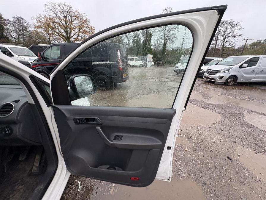 Used Volkswagen Caddy 2015 for sale - 76594101: Photo 16