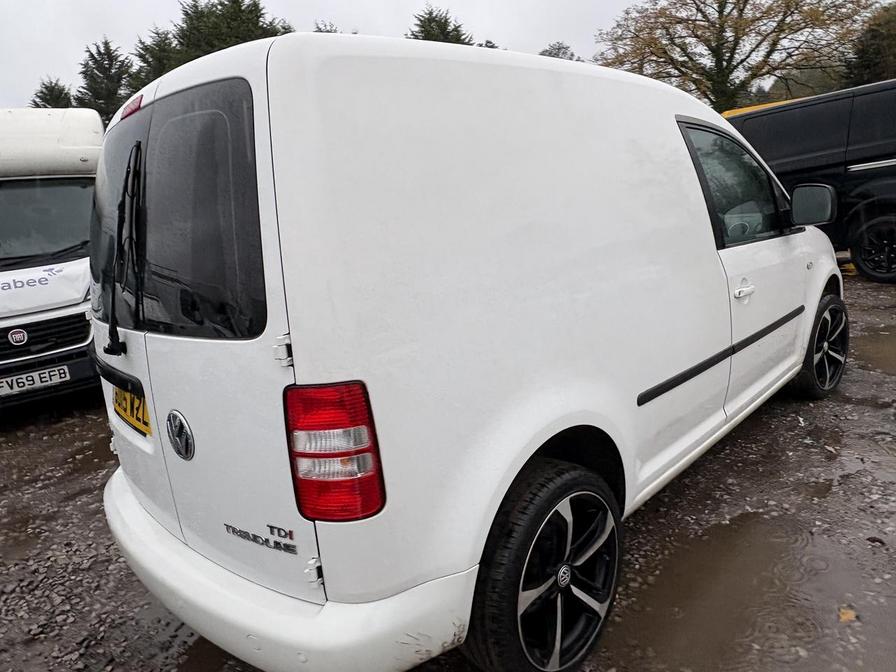 Used Volkswagen Caddy 2015 for sale - 76594101: Photo 4