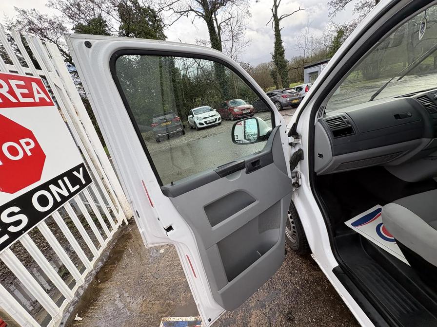 Used Volkswagen Transporter 2014 for sale - 77526676: Photo 12