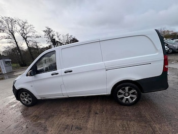 Used Mercedes-Benz Vito 2016 for sale - 76788589: Photo