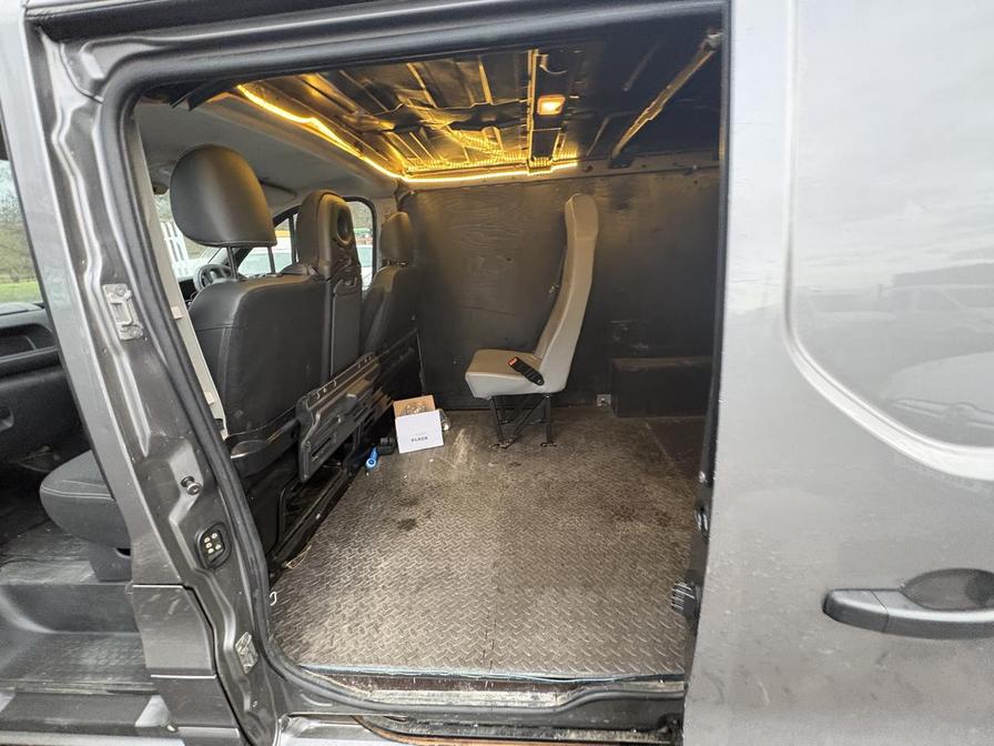 Used Vauxhall Vivaro 2017 for sale - 77308072: Photo 12