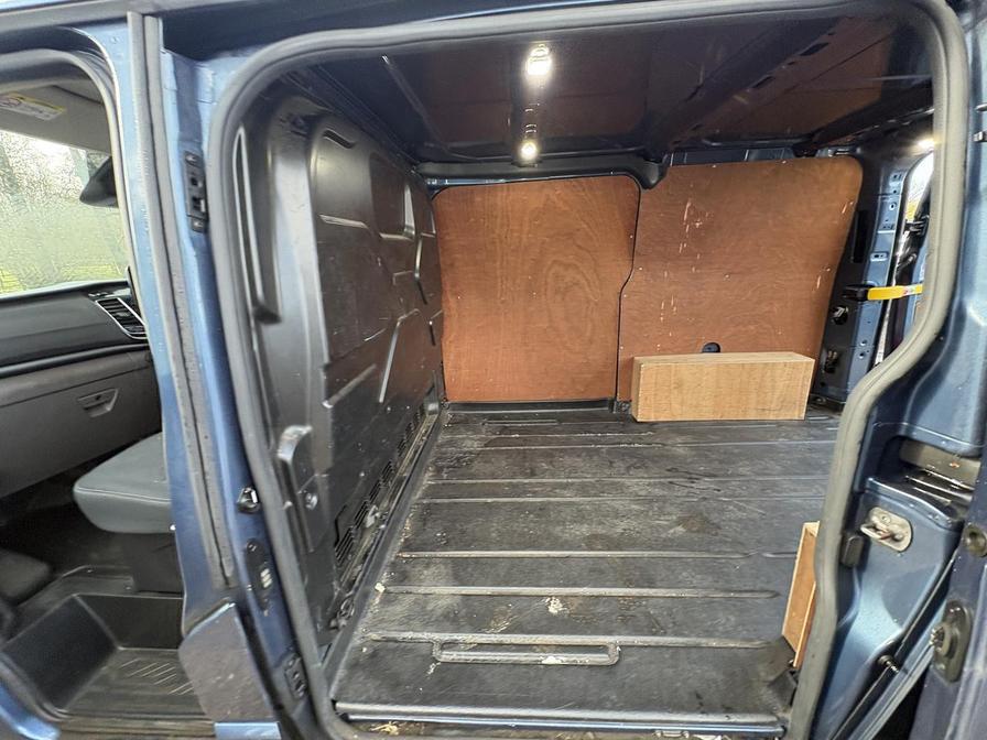 Used Ford Transit Custom 2022 for sale - 77856155: Photo 11