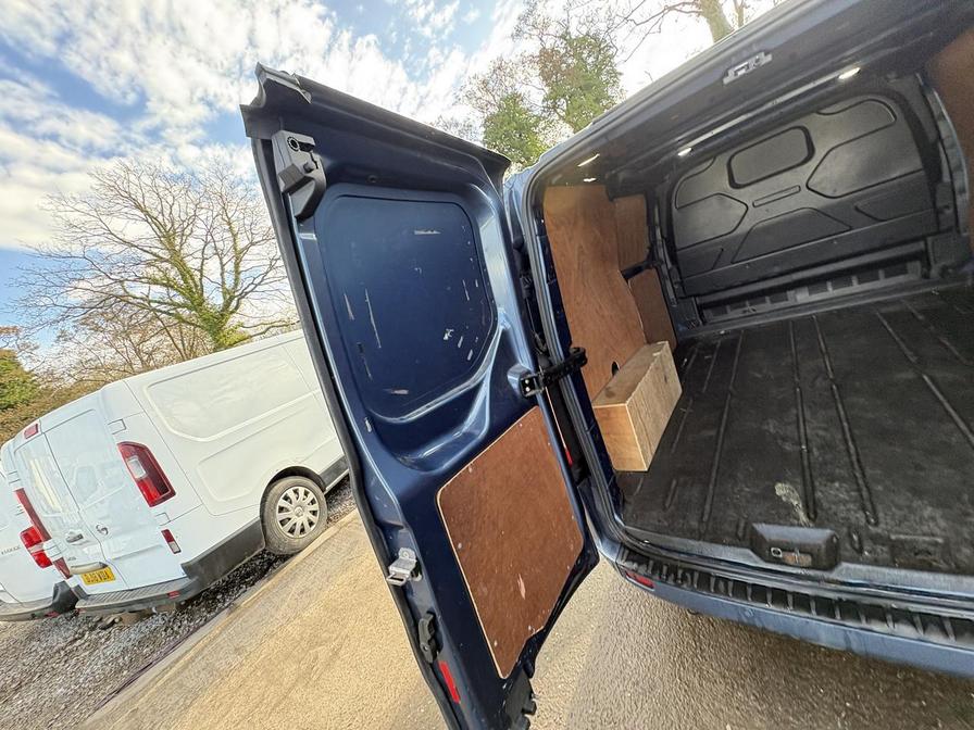 Used Ford Transit Custom 2022 for sale - 77856155: Photo 12