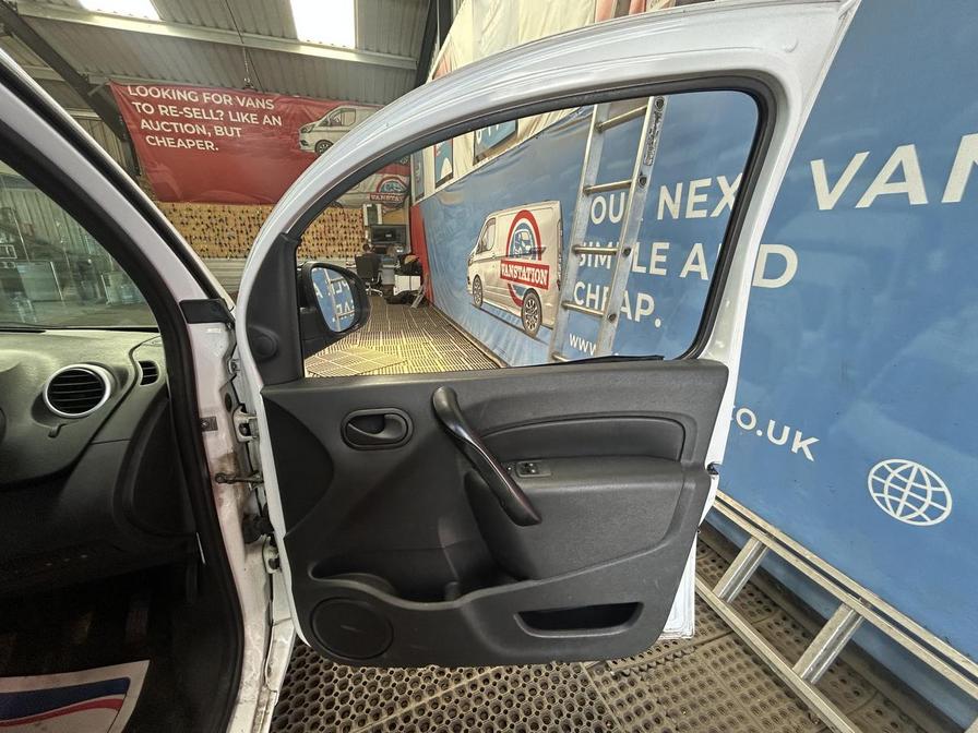 Used Renault Kangoo 2018 for sale - 75556168: Photo 16