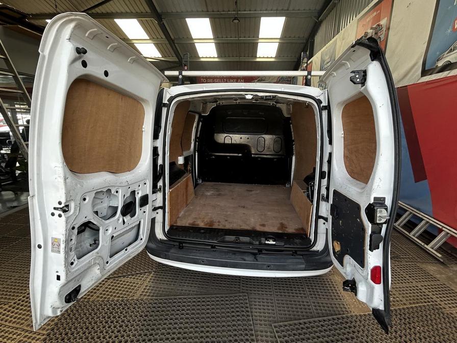 Used Renault Kangoo 2018 for sale - 75556168: Photo 17