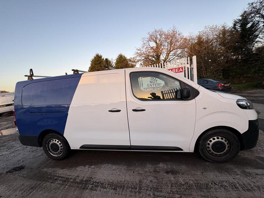 Used Vauxhall Vivaro 2022 for sale - 76610054: Photo 16