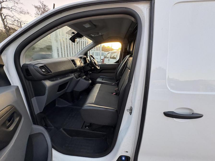 Used Vauxhall Vivaro 2022 for sale - 76610054: Photo 5