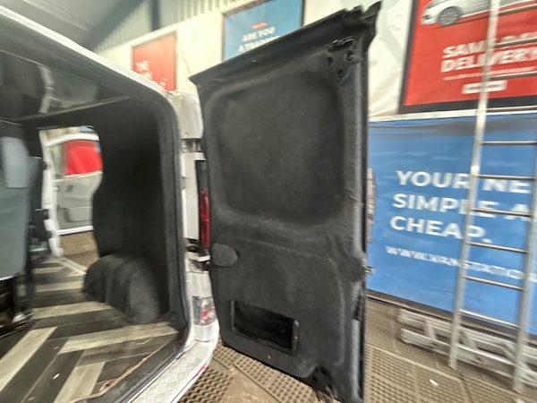 Used Vauxhall Vivaro 2006 for sale - 75682977: Photo 6