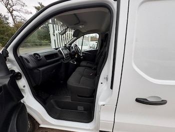 Used Renault Trafic 2020 for sale - 77333678: Photo