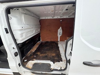 Used Renault Trafic 2020 for sale - 77333678: Photo