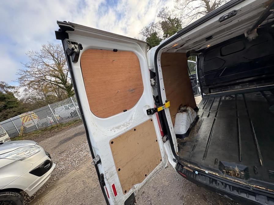 Used Ford Transit Custom 2019 for sale - 76636183: Photo 15
