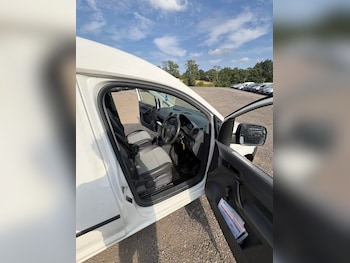 Used Volkswagen Caddy 2013 for sale - 79376042: Photo