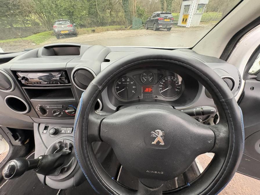 Used Peugeot Partner 2012 for sale - 77333672: Photo 19