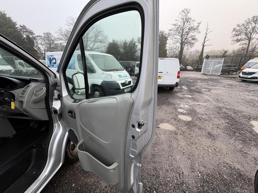 Used Vauxhall Vivaro 2012 for sale - 77068141: Photo 11