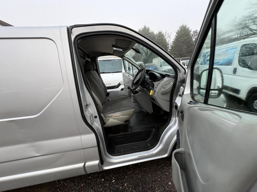 Used Vauxhall Vivaro 2012 for sale - 77068141: Photo 15