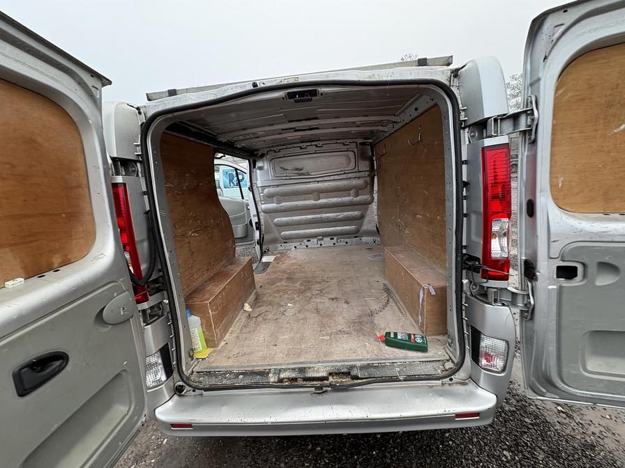 Used Vauxhall Vivaro 2012 for sale - 77068141: Photo 3