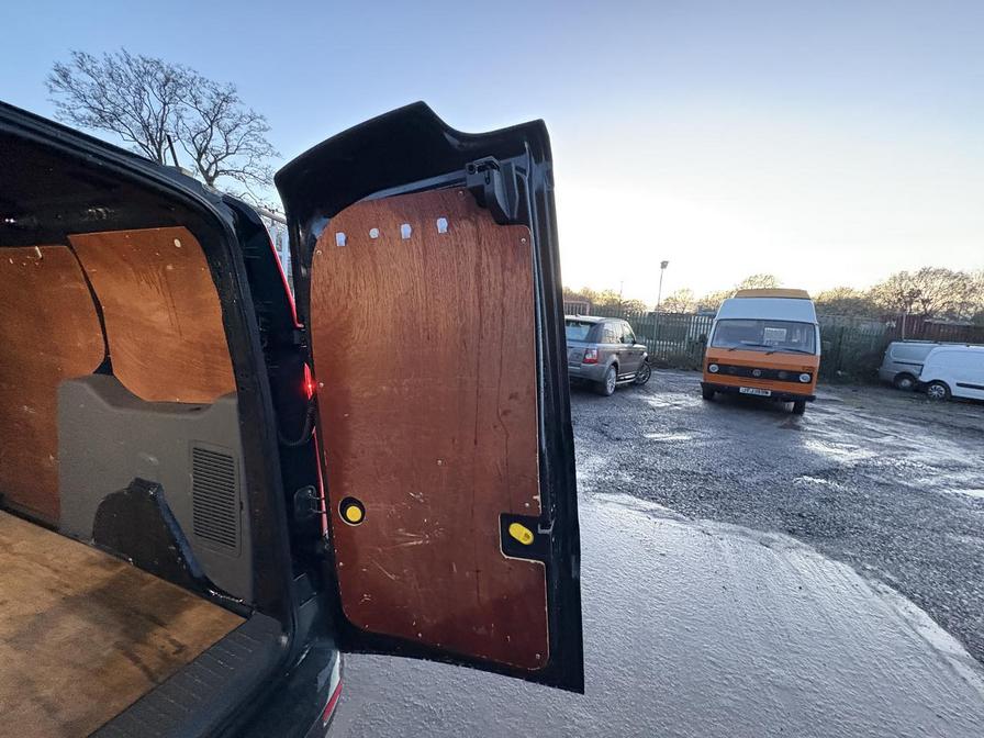 Used Ford Transit Connect 2020 for sale - 77093037: Photo 16