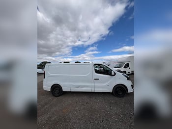 Used Vauxhall Vivaro 2015 for sale - 79714514: Photo