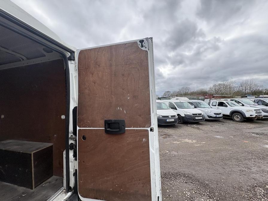 Used Citroen Relay 2015 for sale - 77856141: Photo 2