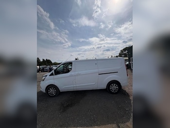 Used Ford Transit Custom 2019 for sale - 79442928: Photo