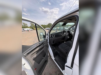 Used Ford Transit Custom 2019 for sale - 79442928: Photo