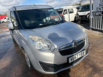 Used Vauxhall Combo 2017 for sale - 76442171: Photo