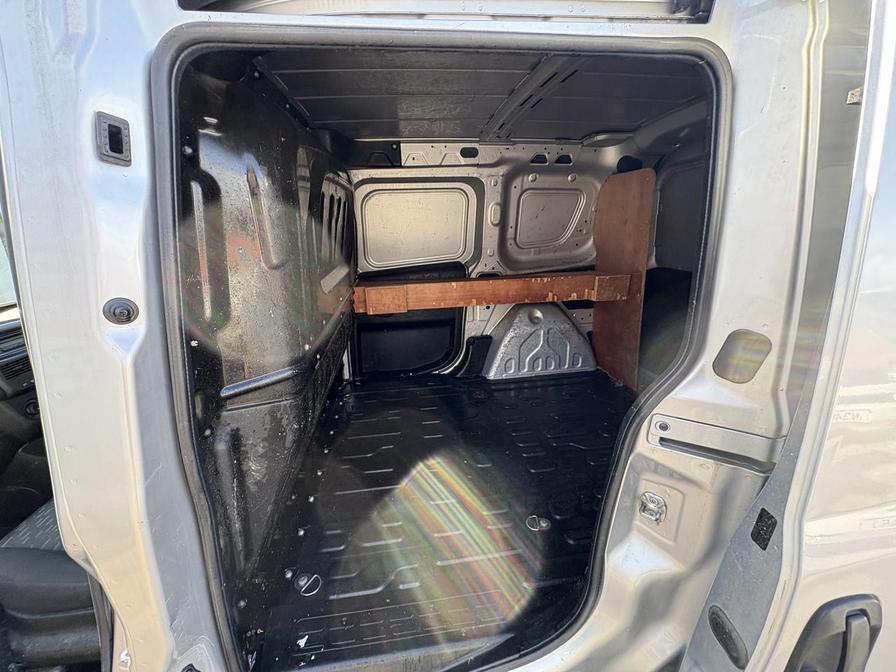 Used Vauxhall Combo 2017 for sale - 76442171: Photo 3